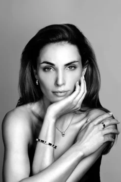 Mart Visser by ZINZI zilveren strakke bangle armband 6mm bezet met princess geslepen witte zirconia's MVA20