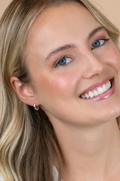 12mm ZINZI bicolor zilveren gladde oorringen met 3mm buisdikte, aan twee zijden te dragen en luxe klapsluiting ZIO2835