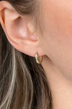 15mm ZINZI Gold 14 krt gouden oorringen, bezet met witte zirconia's met luxe klapsluiting 15mm x 2mm vierkante buis ZGO571Z