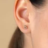 6,5mm ZINZI Gold 14 krt gouden oorstekers verbonden open rondjes, glad en bezet met witte zirconia's ZGO471