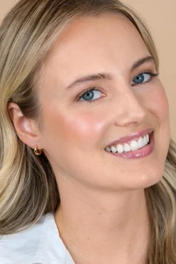 12mm ZINZI goldplated zilveren gladde oorringen met 3mm buisdikte en luxe klapsluiting ZIO189G