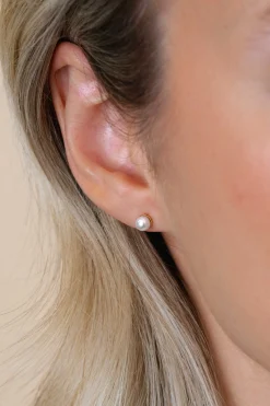 4mm ZINZI gold plated zilveren oorknoppen wit parel ZIO1318Y
