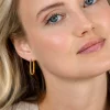 24mm ZINZI gold plated zilveren oorringen in ovale vorm met gedraaide buis en luxe klapsluiting ZIO2692G