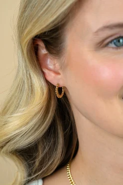 17mm ZINZI gold plated zilveren oorringen, vanaf zijkant gourmet schakel zichtbaar, 2mm breed, met luxe klapsluiting  ZIO1414G