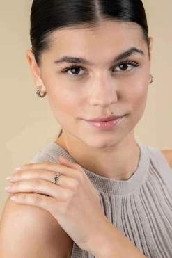 16mm ZINZI zilveren oorringen met rolex-style schakels 4mm breed en luxe klapsluiting ZIO2556