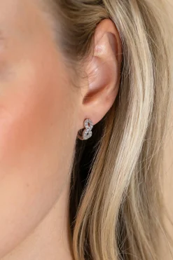 12,5mm ZINZI zilveren oorringen met Infinity-symbool bezet met zirkonia’s en luxe klapsluiting ZIO2790