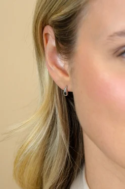 8,5mm ZINZI zilveren oorstekers druppelvorm  ZIO2719