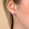 9mm ZINZI zilveren oorstekers met chique ster bezet met witte zirkonia’s ZIO2838