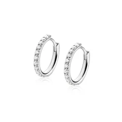15mm ZINZI zilveren tennis oorringen bezet met een rij schitterende zirkonia’s, luxe klapsluiting ZIO2881