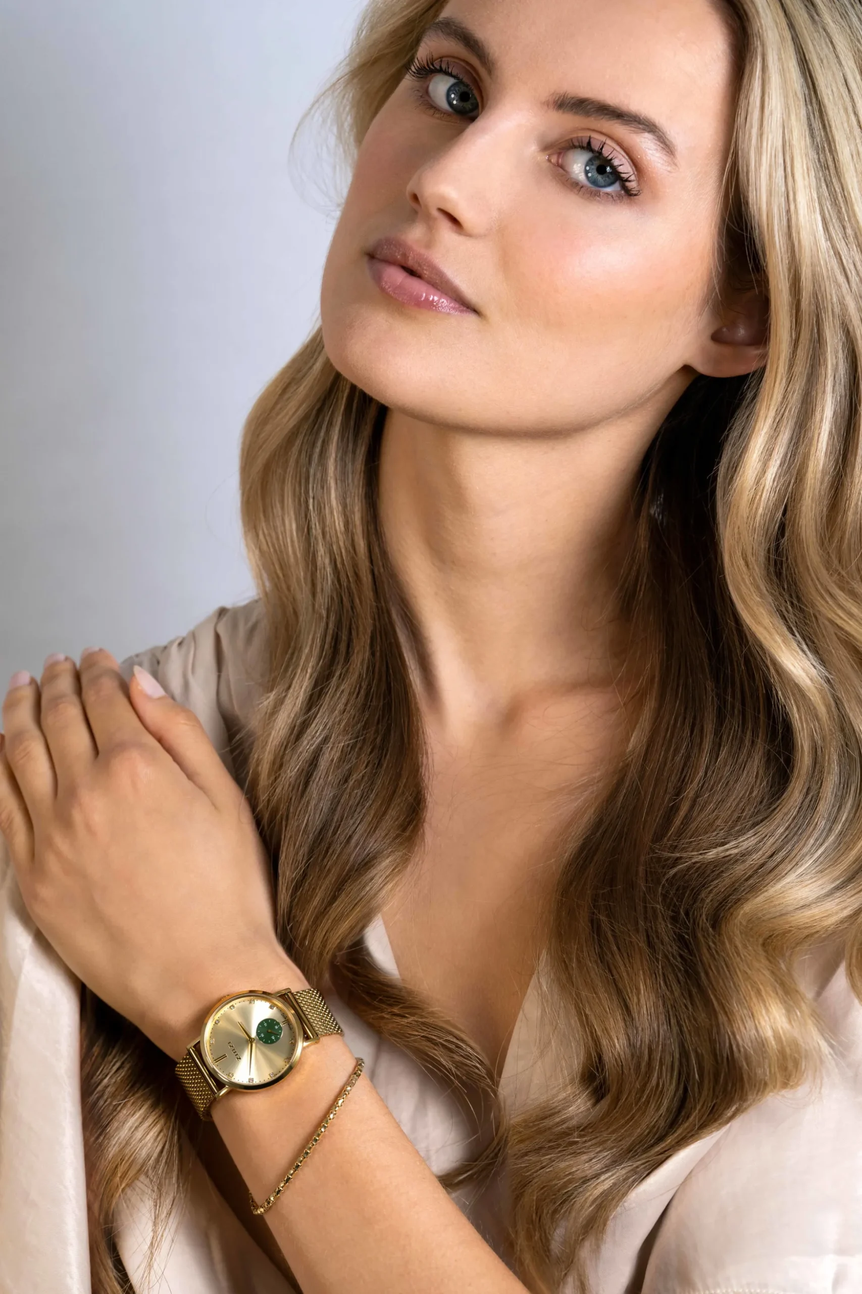 ZINZI Glam horloge groene wijzerplaat stalen kast geelgoudkleurig stalen mesh band geelgoudkleurig 34mm extra dun ZIW535M