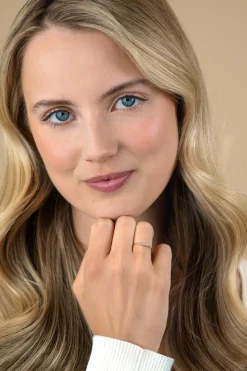 ZINZI Gold 14 krt gouden aanschuifring bezet met vijf ronde witte zirkonia's ZGR532