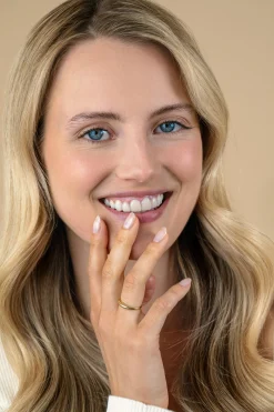 ZINZI Gold 14 krt gouden gladde ring organisch gevormd ZGR533