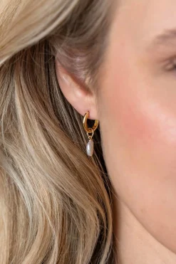 ZINZI Gold 14 krt gouden oorbedels met witte parels in natuurlijke vorm 6,5mm ZGCH405 (zonder oorringen)