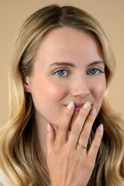 ZINZI Gold 14 krt gouden ring organisch gevormd, bezet met witte zirkonia ZGR535
