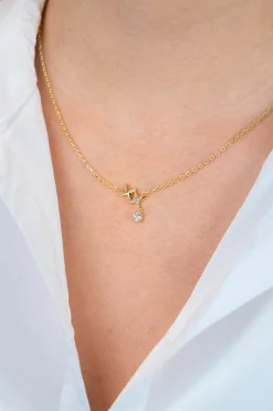 ZINZI goldplated zilveren ketting 45cm 'sterrendans' met twee speelse sterren en bungelende witte zirkonia ZIC2837