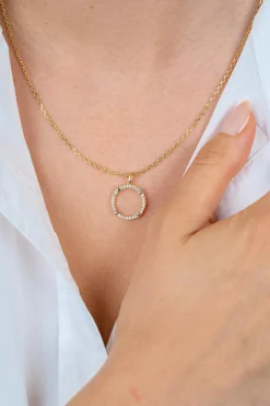 ZINZI goldplated zilveren ketting 45cm met open ronde hanger, verfraaid met X-details en witte zirkonia’s ZIC2814