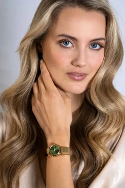 ZINZI Retro Mini horloge groene wijzerplaat, geelgoudkleurige kast en stalen mesh band, 24mm extra dun ZIW1835
