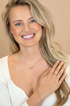 ZINZI zilveren armband met drie verbonden schakels en witte zirconia's ZIA2811