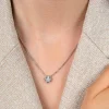 ZINZI zilveren ketting met hanger in roosdesign (9mm) en bezet met een witte zirkonia in het midden 42-45cm ZIC2872