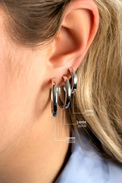 Zinzi zilveren oorringen 28 x 3mm glad met luxe klapsluiting ZIO193