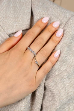 ZINZI zilveren ring met roosvorm (4mm), bezet met een witte zirkonia ZIR2872