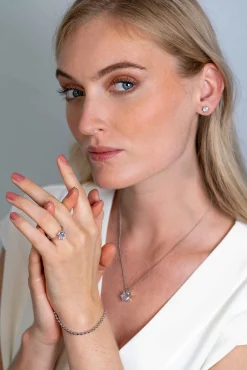 ZINZI zilveren ring met zeshoekige wittte zirconia 10mm ZIR2259