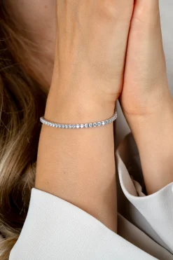 ZINZI zilveren tennis armband 3mm breed en bezet met witte zirkonia's in vierkante kastzettingen 17-20cm ZIA2665